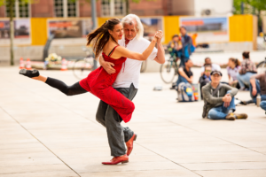 contact tango